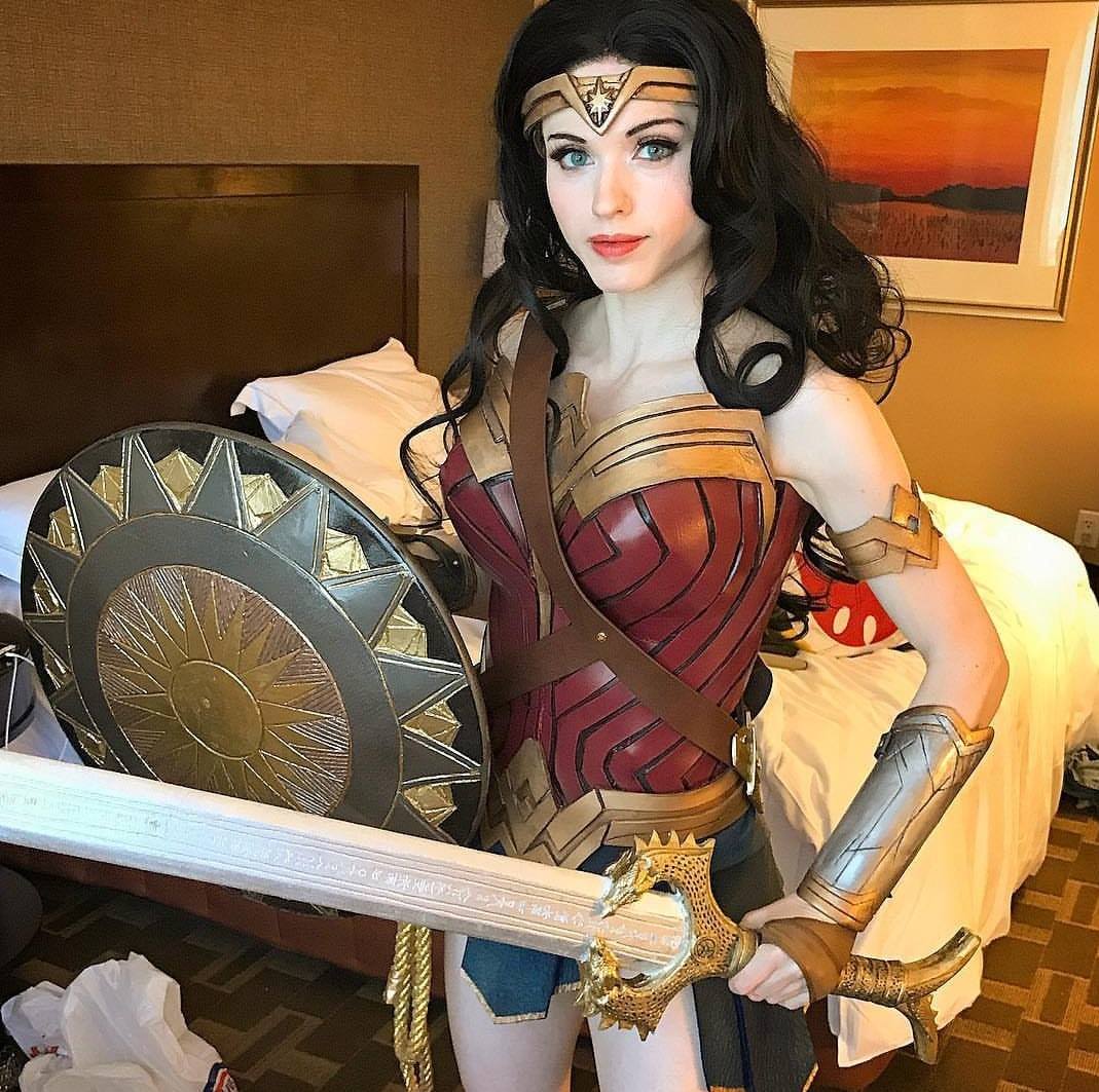 Amouranth - Wonder Women