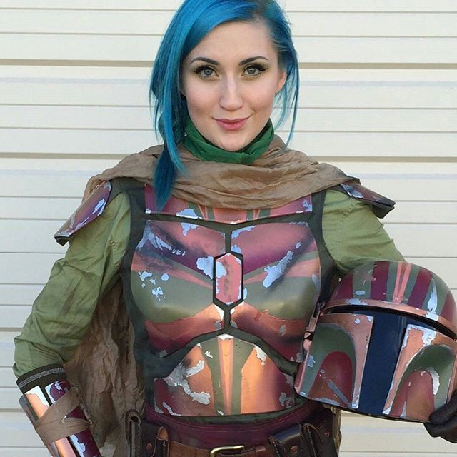 Female Mandalorian