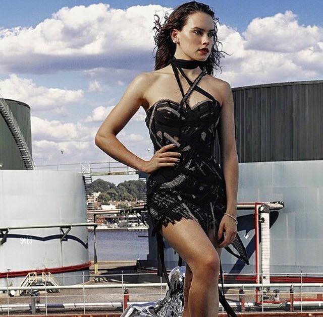 Daisy Ridley - Sci Fi Babe